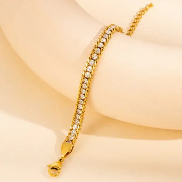Trending Elegant Gold Link Bracelet with Crystal