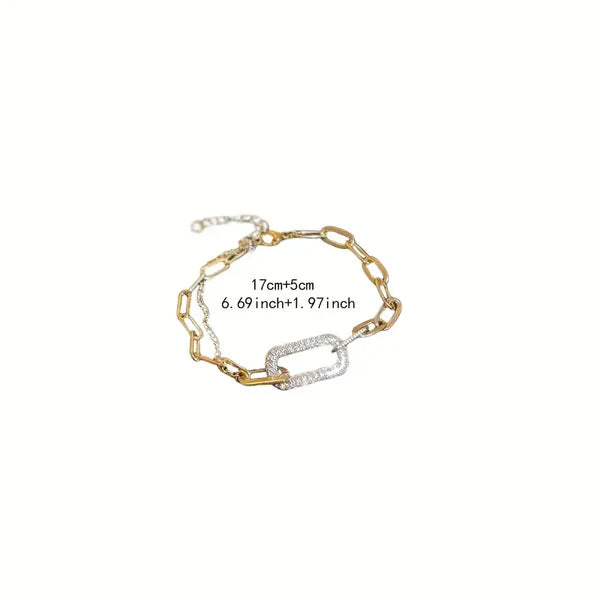 Elegant Gold Link Bracelet with Crystal Accent