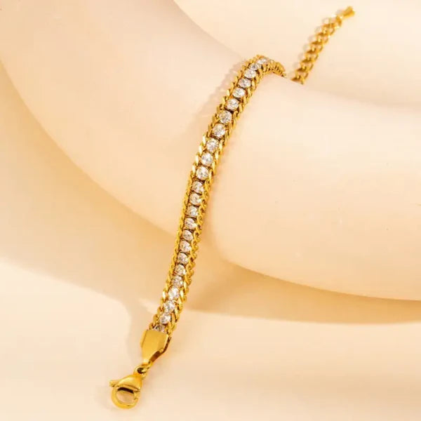 Trending Elegant Gold Link Bracelet with Crystal