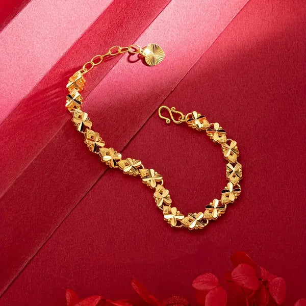 bracelet Shimmering Lucky Clover Heart Bracelet - Luxury Charm